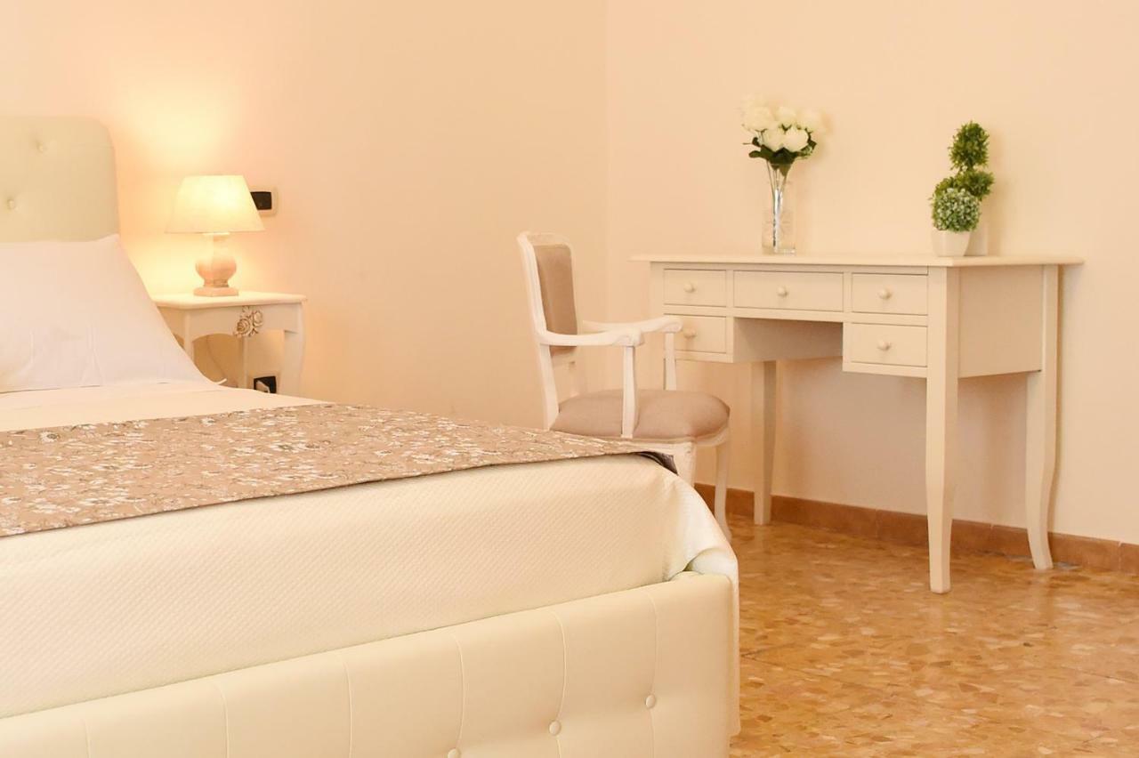 B&B Bonnes Suites Napoli Exterior foto