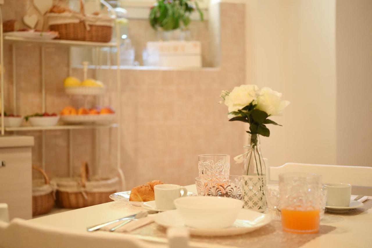 B&B Bonnes Suites Napoli Exterior foto