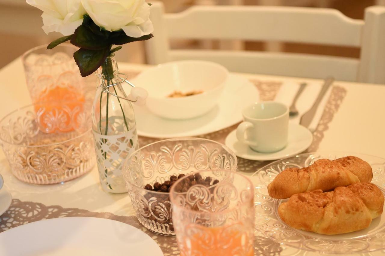B&B Bonnes Suites Napoli Exterior foto