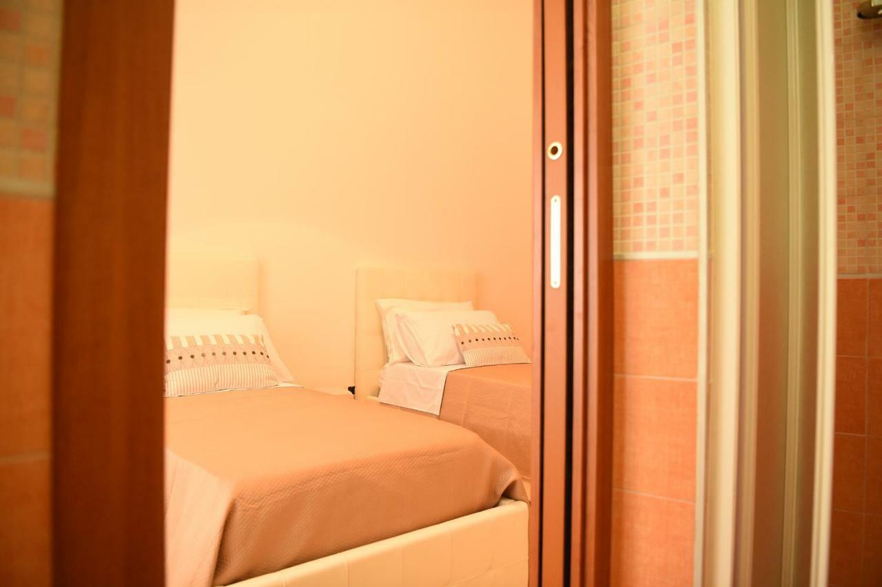 B&B Bonnes Suites Napoli Exterior foto