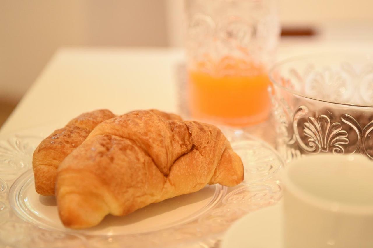 B&B Bonnes Suites Napoli Exterior foto